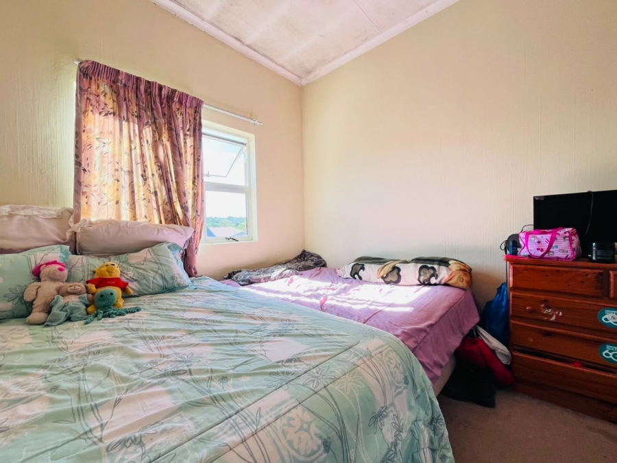 2 Bedroom Property for Sale in Beacon Bay North Eastern Cape